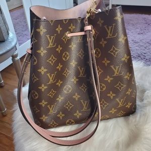 Louis Vuitton Rose Poudre Neo Noe Bucket Purse